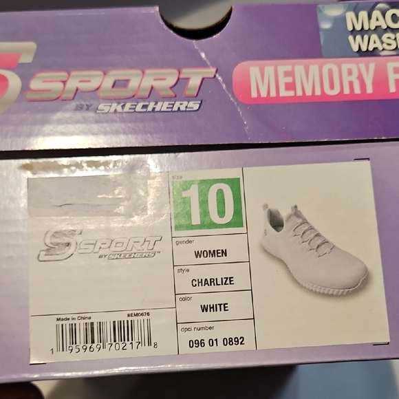 NWT Skechers Women's White Sneakers Size 10 - Picture 8 of 9